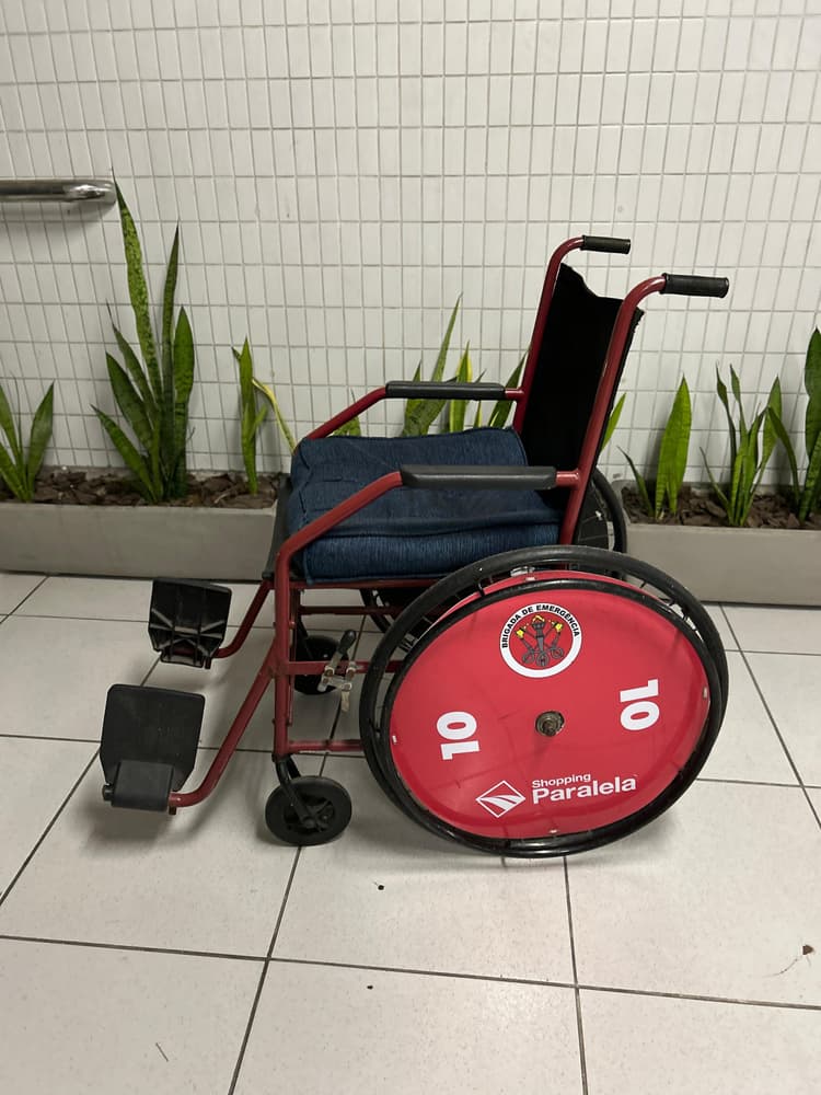 Imagem da facilidade Cadeira de rodas
