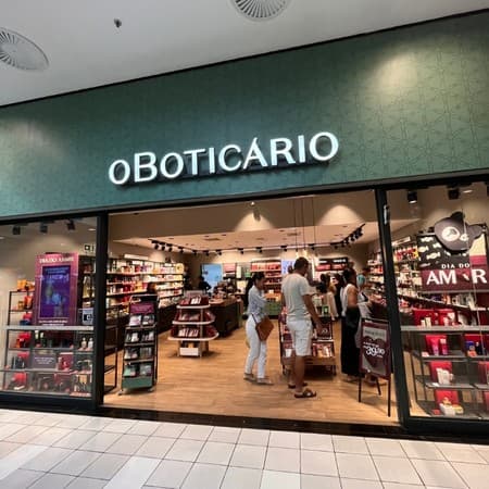 Imagem de interna da loja o boticário