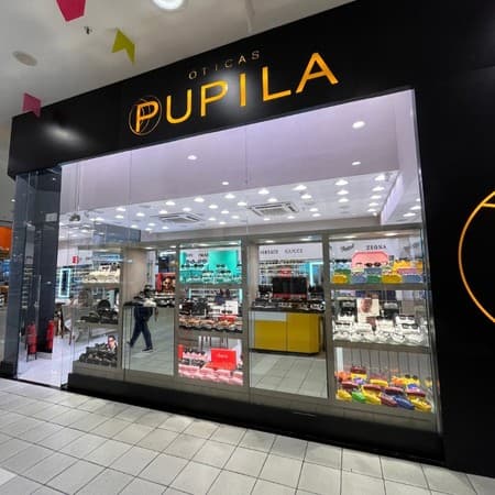 Imagem de interna da loja óticas pupilas