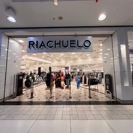 Imagem de interna da loja riachuelo