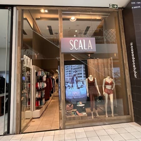 Imagem de interna da loja scala