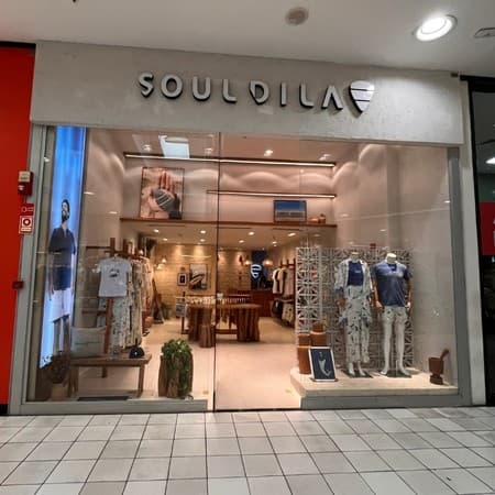 Imagem de interna da loja soul dila