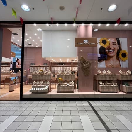 Logo da loja carolina costa