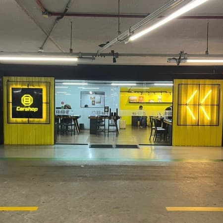 Imagem de interna da loja 8 car shopping