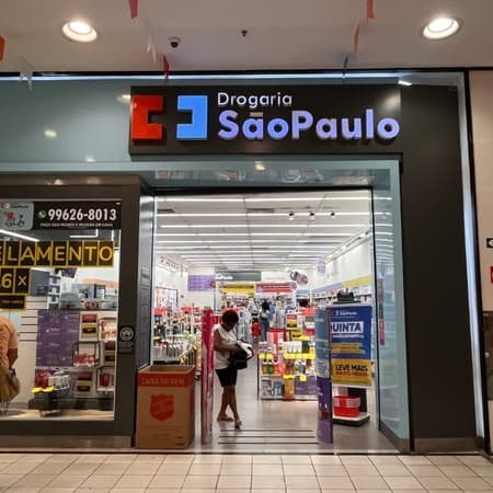 Imagem de interna da loja drogaria são paulo