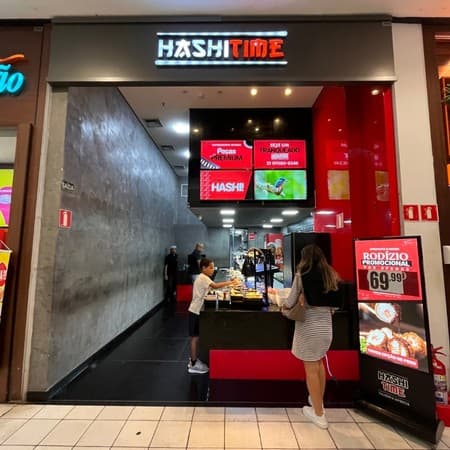 Imagem de interna da loja hashi time