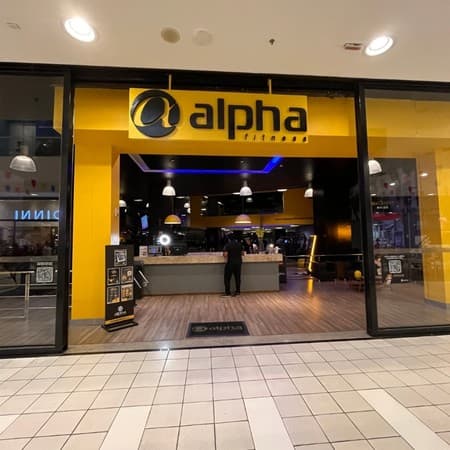 Imagem de interna da loja alpha fitness