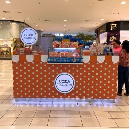 Imagem de interna da loja coxa coxinha