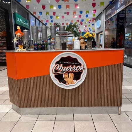 Imagem de interna da loja companhia do churros