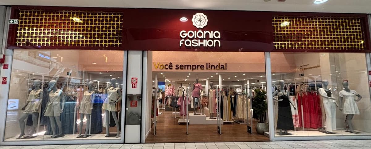Imagem de interna da loja goiânia fashion