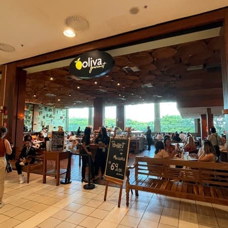 Imagem de interna da loja restaurante oliva goumert